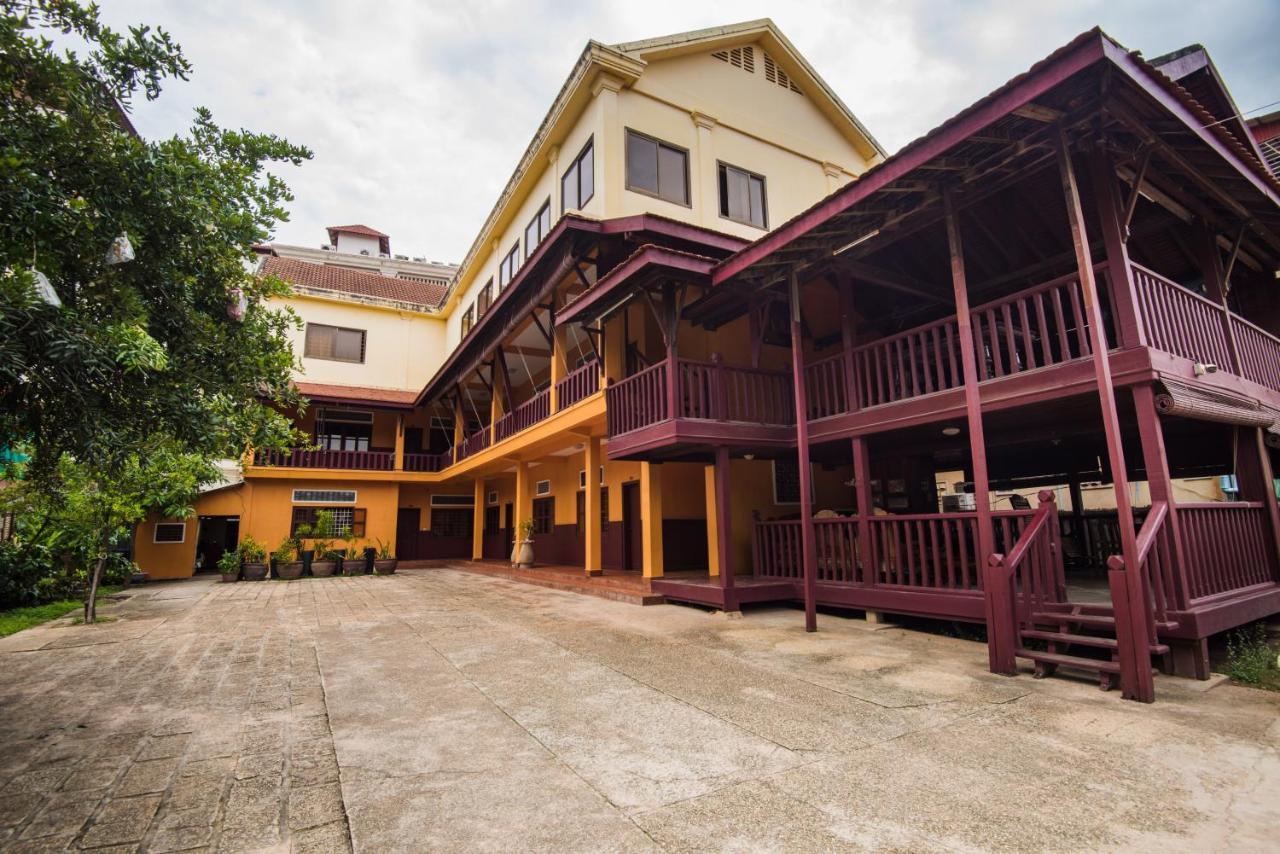 Heng Long Villa Siem Reap Exterior photo